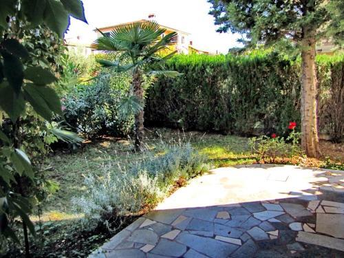 Apartment In Novigrad With Balcony, Air Conditioning (4833-2)