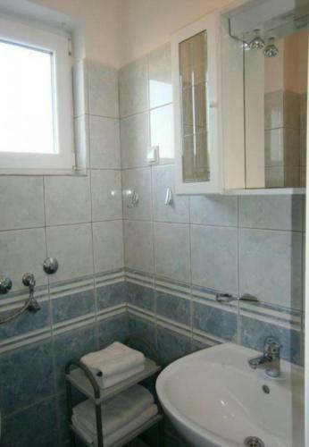 Apartments Den - 100 M From Sea