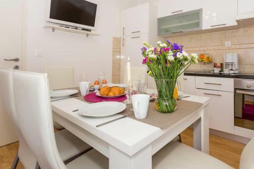 Apartment In Sea House Ante