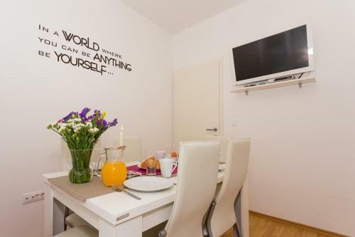 Apartment In Sea House Ante