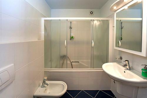 Apartments Veli Maj 1446