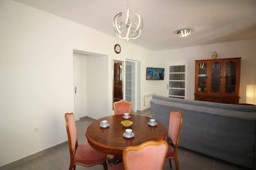 Apartment Agata In City Center