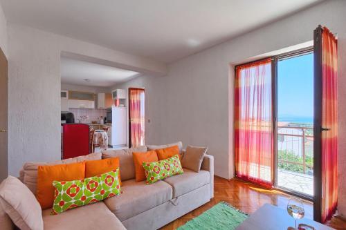 Apartments Bozidar 2035