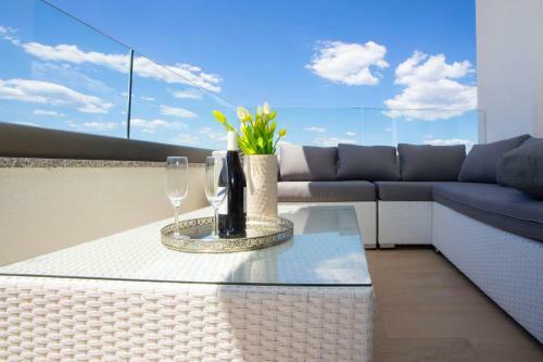 A&d Deluxe Penthouse Apartment Dani