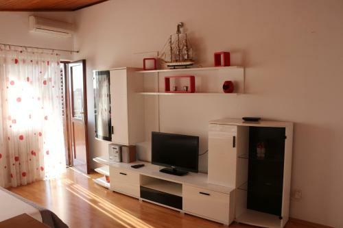 Apartments Ksenija