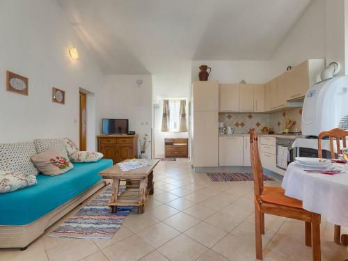 Holiday Home Ana Lucija - Rca508