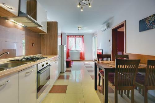 Apartments Universe