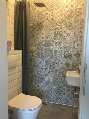 Small Newly Renovated Apartment In Pula