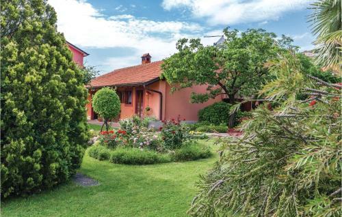 Two-bedroom Holiday Home In Rijeka