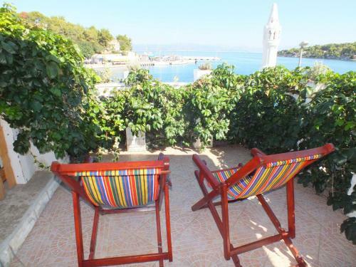 Apartments Ivan - 5 M From The Sea