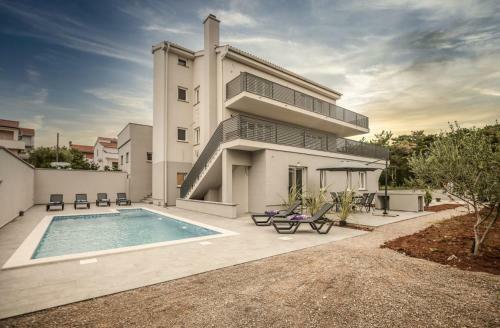 Luxury Apartments Villa Lacrima