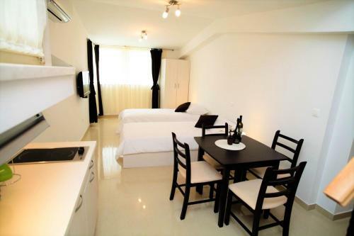 Hostal The Diocletian Collection