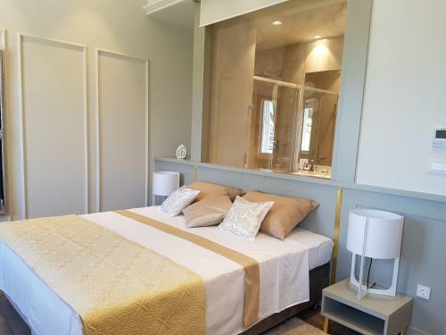 Hostal Riva Palace