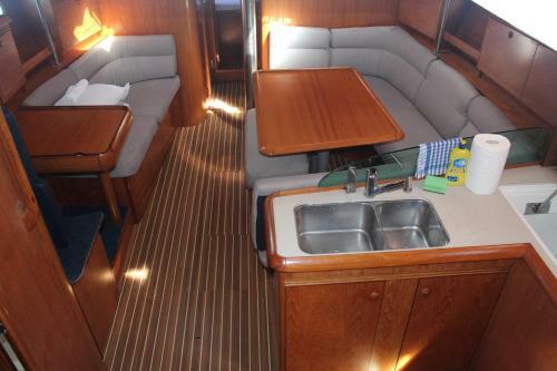Boat Sun Odyssey 43 - Makarska II