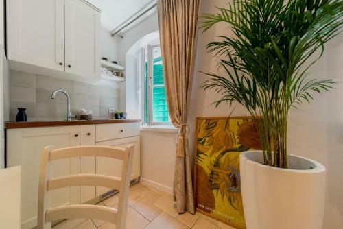 Luxury Apartment Pjaca Split In The Center Of Split