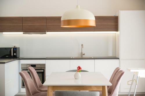 Hostal Luxury Apartments Loma