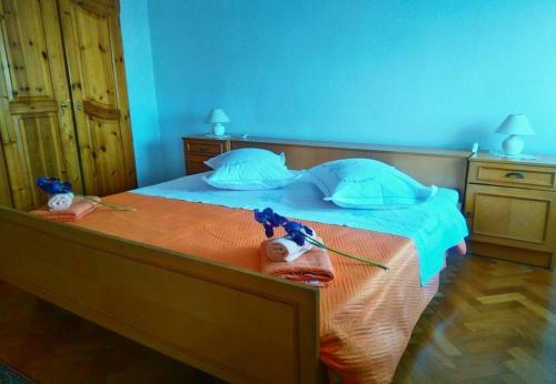 Holiday Home Tomislav-100m From Sea