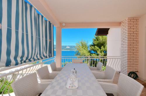 Apartamento D - Large Apt With Big Terrace Next To The Beach