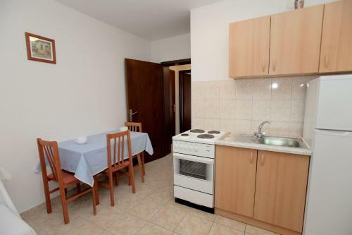 Apartments Maja - Sea View