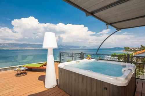 Villa Arbanessa With Heated Pool