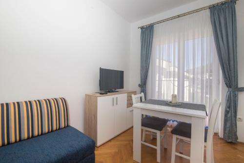 Apartments And Rooms Kapulica