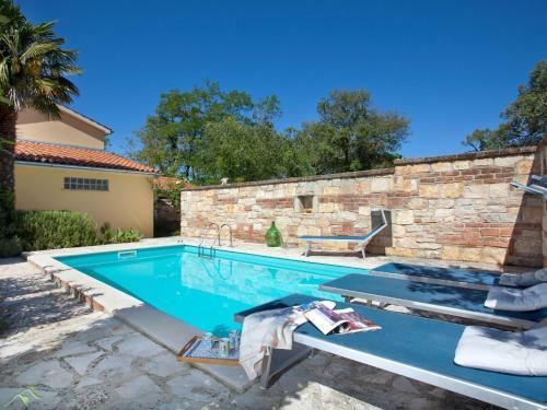 Conventional Holiday Home In Umag With Private Pool