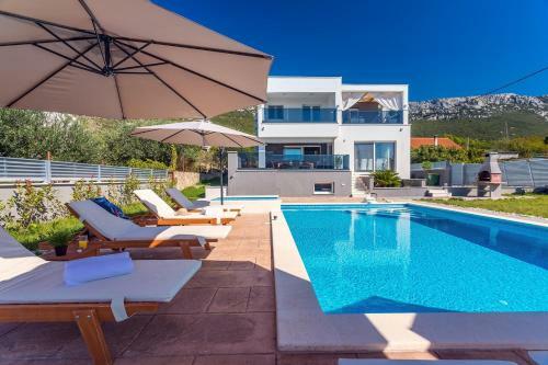 Seaview Villa Stanka With Pool And Attached Jacuzzi