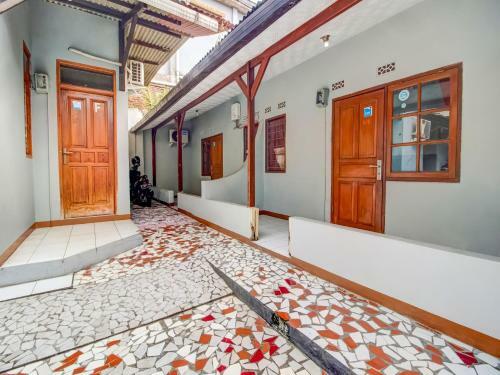 Hotel Oyo 3750 Elder Guest House