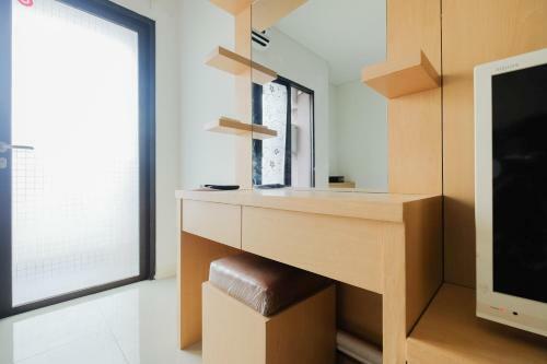 Cozy Studio At Tamansari Semanggi Apartment By Travelio