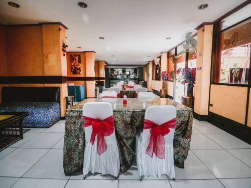 Hostal Reddoorz Plus Near Rscm Jakarta