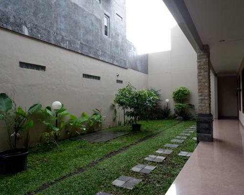 Hostal Reddoorz Syariah Near Seturan Area