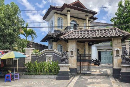 Hostal Reddoorz @ Batubulan Gianyar
