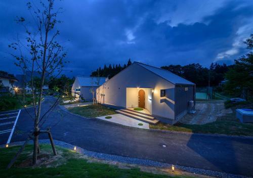 Hotel Holiday House Green Garden