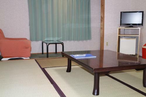 Hostal Showa Shinzan Youth Hostel