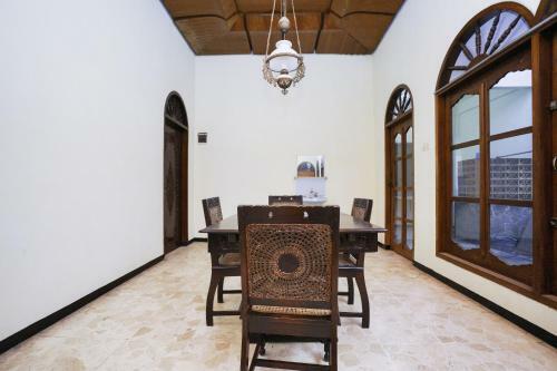Hotel Oyo 2004 Penginapan Bidara Syariah