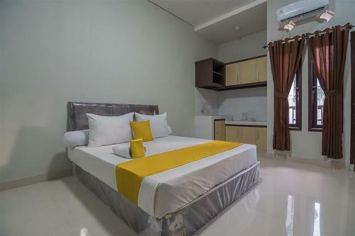 Hostal Aziz Guest House Syariah