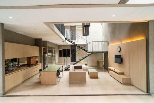 Hotel 3j Home Lippo Karawaci