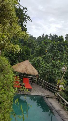 Hostal Bayu House And Villas