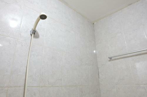 Hotel Spot On 2661 Wisma Maysara Makassar
