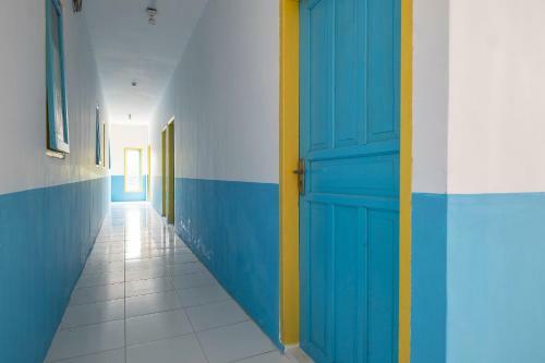 Hotel Oyo 2775 Rf Homestay