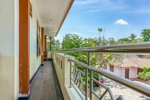 Hostal Reddoorz @ Jakal Atas Km 10