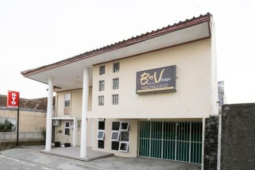 Hotel Oyo 2173 Bnv House Babarsari