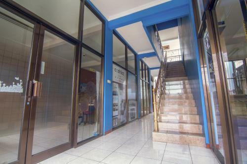 Hotel Oyo 2469 Sutomo Homestay