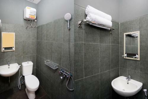 Hotel Oyo 2599 First Living