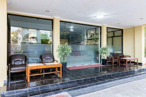 Oyo 1309 Hotel Shafira