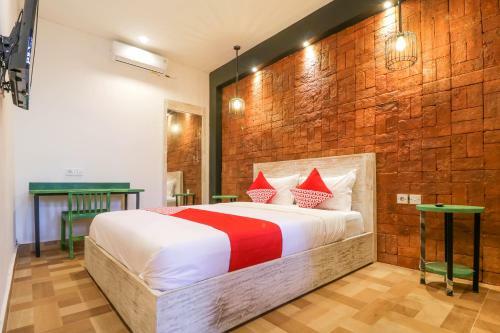 Hotel Oyo 2679 Exis Tropical And Spa