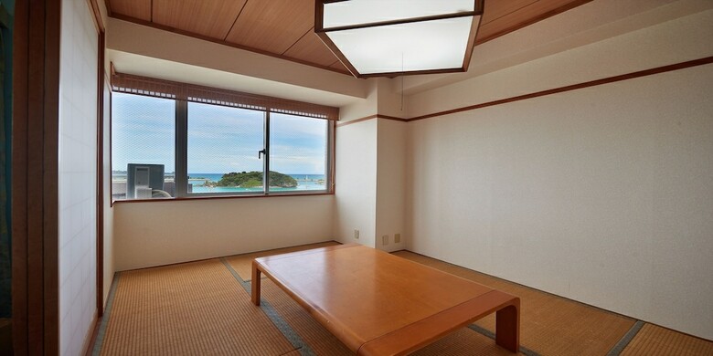 Hotel Pink Marlin Club