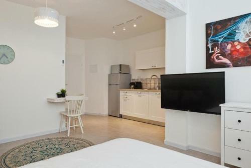 Sun Bay Studio Apartments