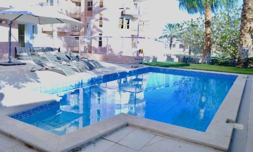 Amdar Residence Apartment - Private Pool, Sea View & Sauna