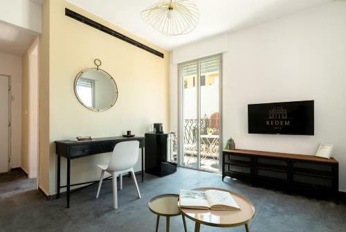 Kedem - By Beach Apartments Tlv
